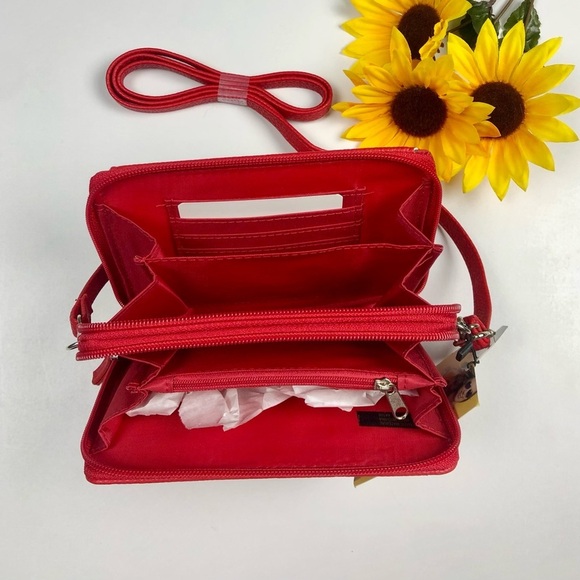 Kim Rogers Red Crossbody - Picture 3 of 3